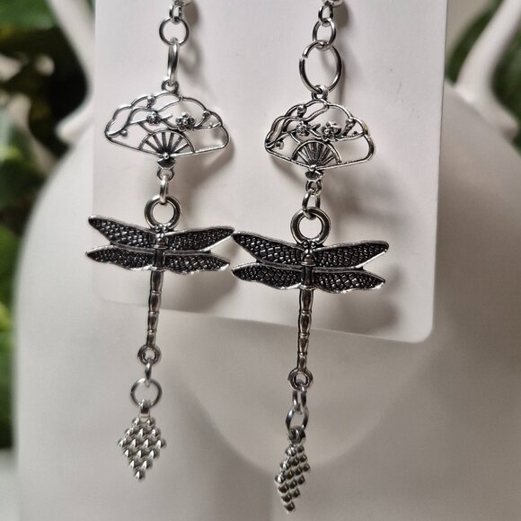 Dragonfly Plum Blossom Handmade Earrings - Picture 3 of 6